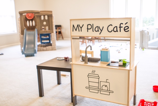 Where Can I Go With My Active Toddler? Indoor Playground/Play Cafe for children in Kansas City area. Coming to Lee's Summit, Missouri in Spring 2020. Imaginative Play area for crawlers, toddlers and preschoolers.